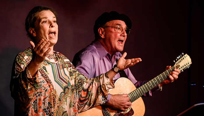 221125_YM_Moore_-_6_tt