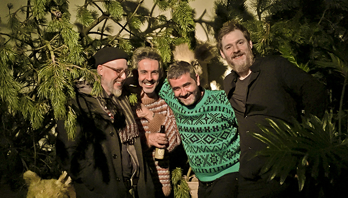 Big-Bold-Back-Bone_tt