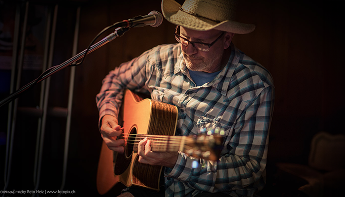 Brent_Moyer_by_Reto_Heiz-0025_tt