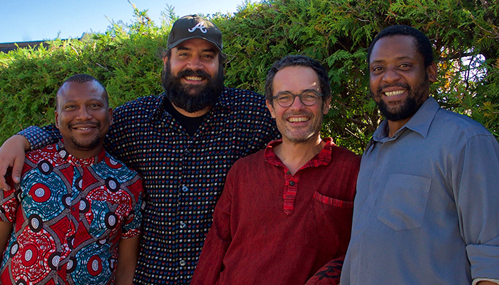 Rainmakers_by_Hanna_Schiess_tt